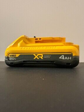 DEWALT DCB2104 20V MAX XR POWERPACK 4Ah Lithium Ion Battery 50% More Power